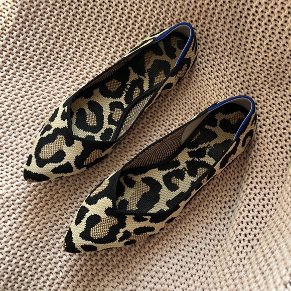 Rothy’s Desert Cat Pointed Toe Flat (Like New) - Picture 5 of 5